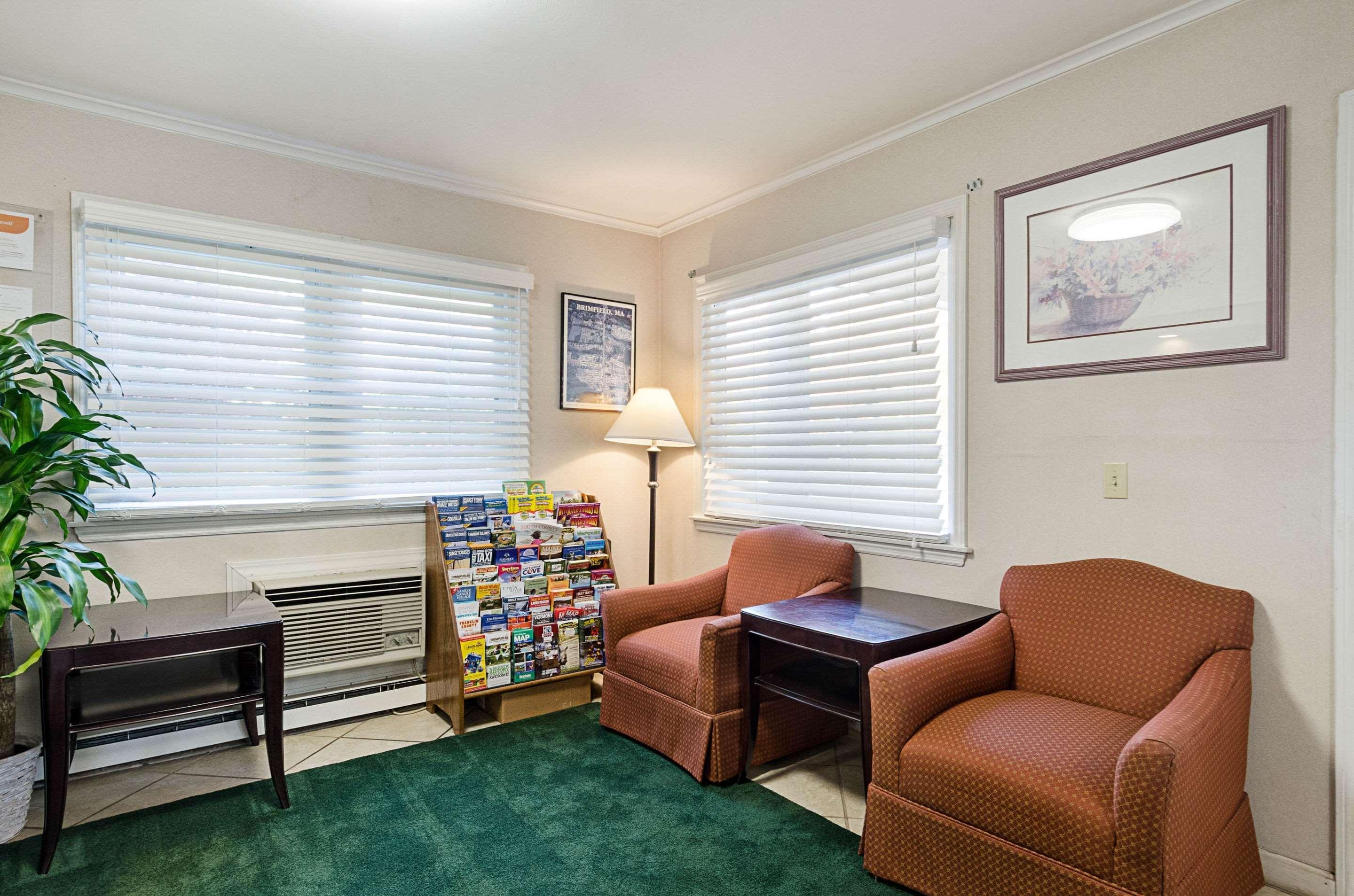Econo Lodge Sturbridge Route 20 Eksteriør bilde