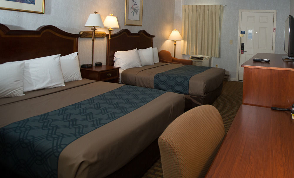 Econo Lodge Sturbridge Route 20 Eksteriør bilde