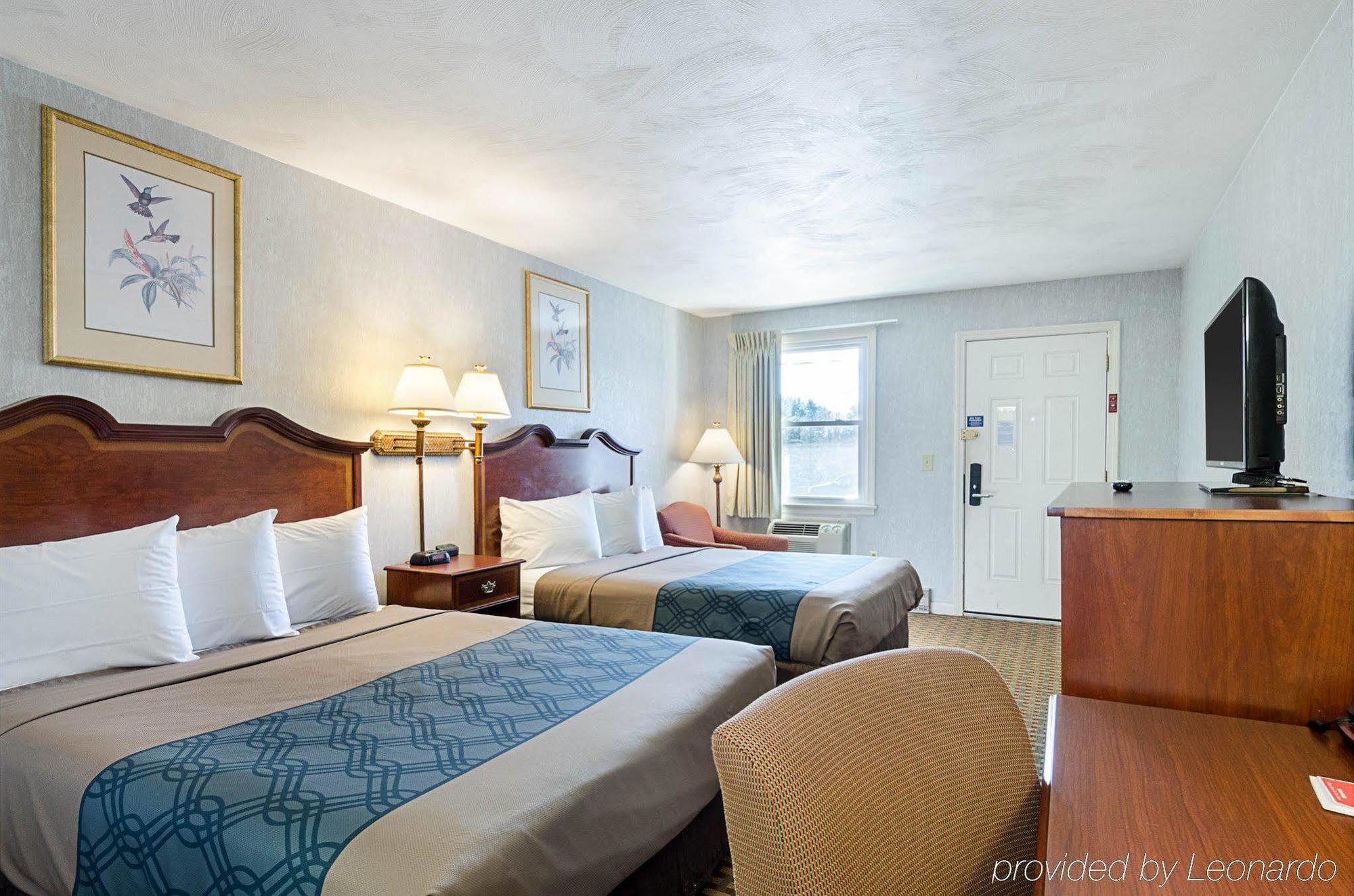 Econo Lodge Sturbridge Route 20 Eksteriør bilde